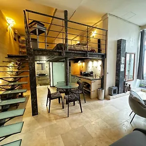 Appartamento Veda - Loft In The Heart Of - Louvre, Parigi