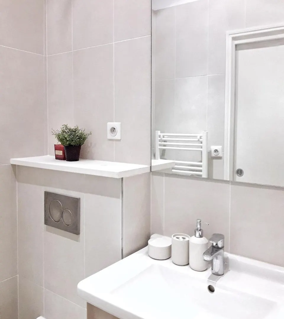 Apartment Appartement Paris Haussmann France